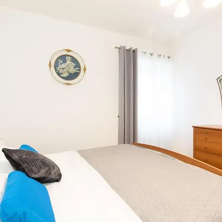 Meri Apartment *