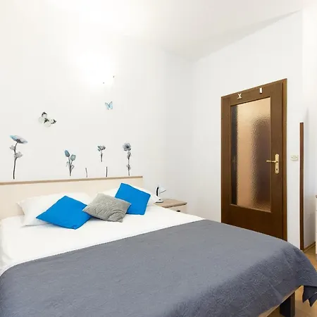 Meri Apartment Punat