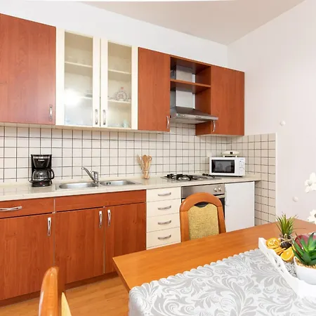 Apartment Meri *