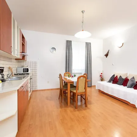 Apartament Meri